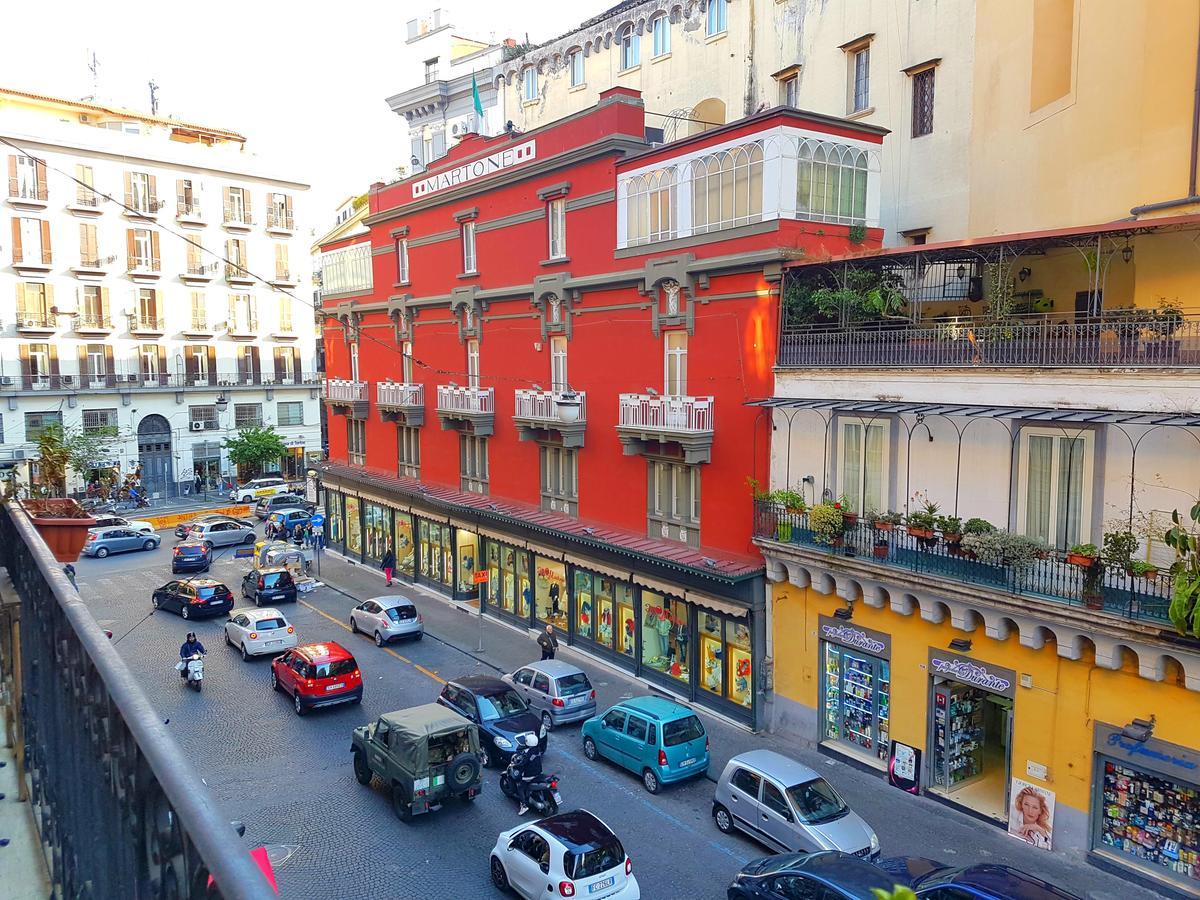 B&B A Durmi Naples Extérieur photo